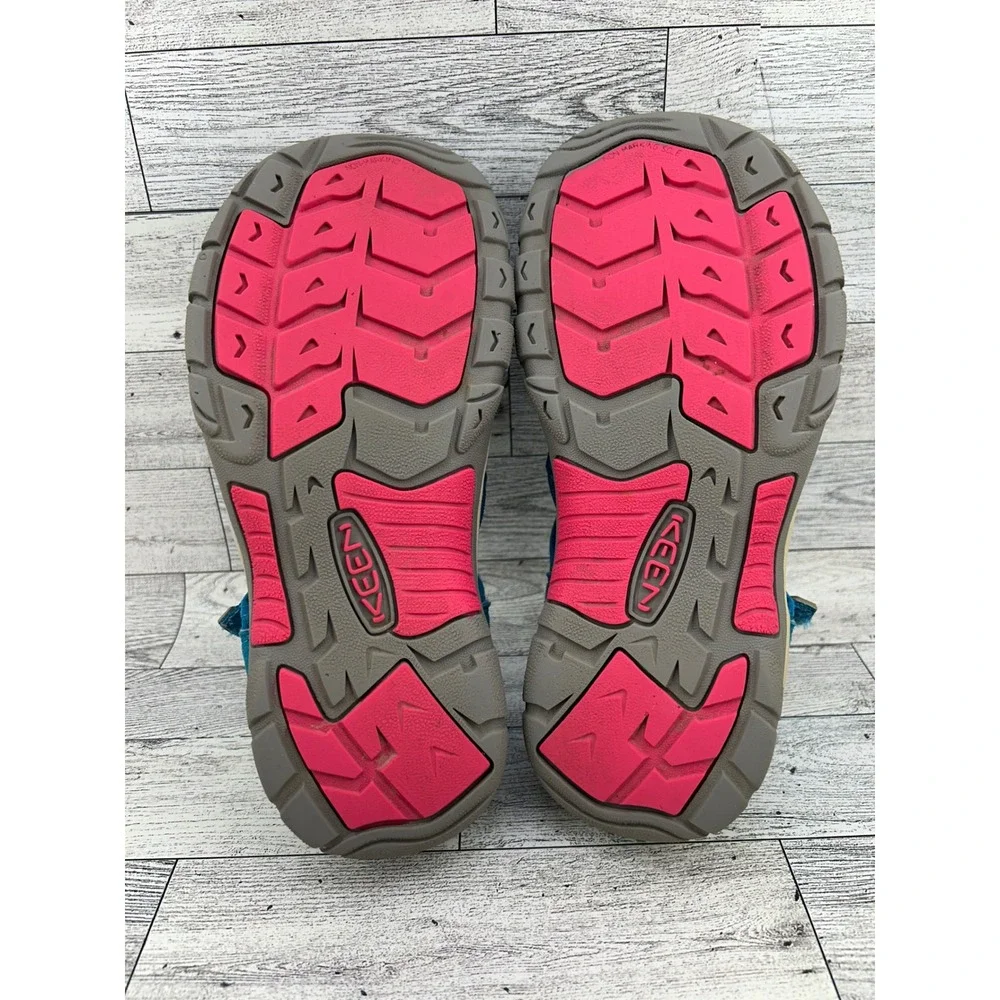 Keen Newport H2 Blue Pink Hiking Sandals Kids Sz 5 1020362 Toe Protection